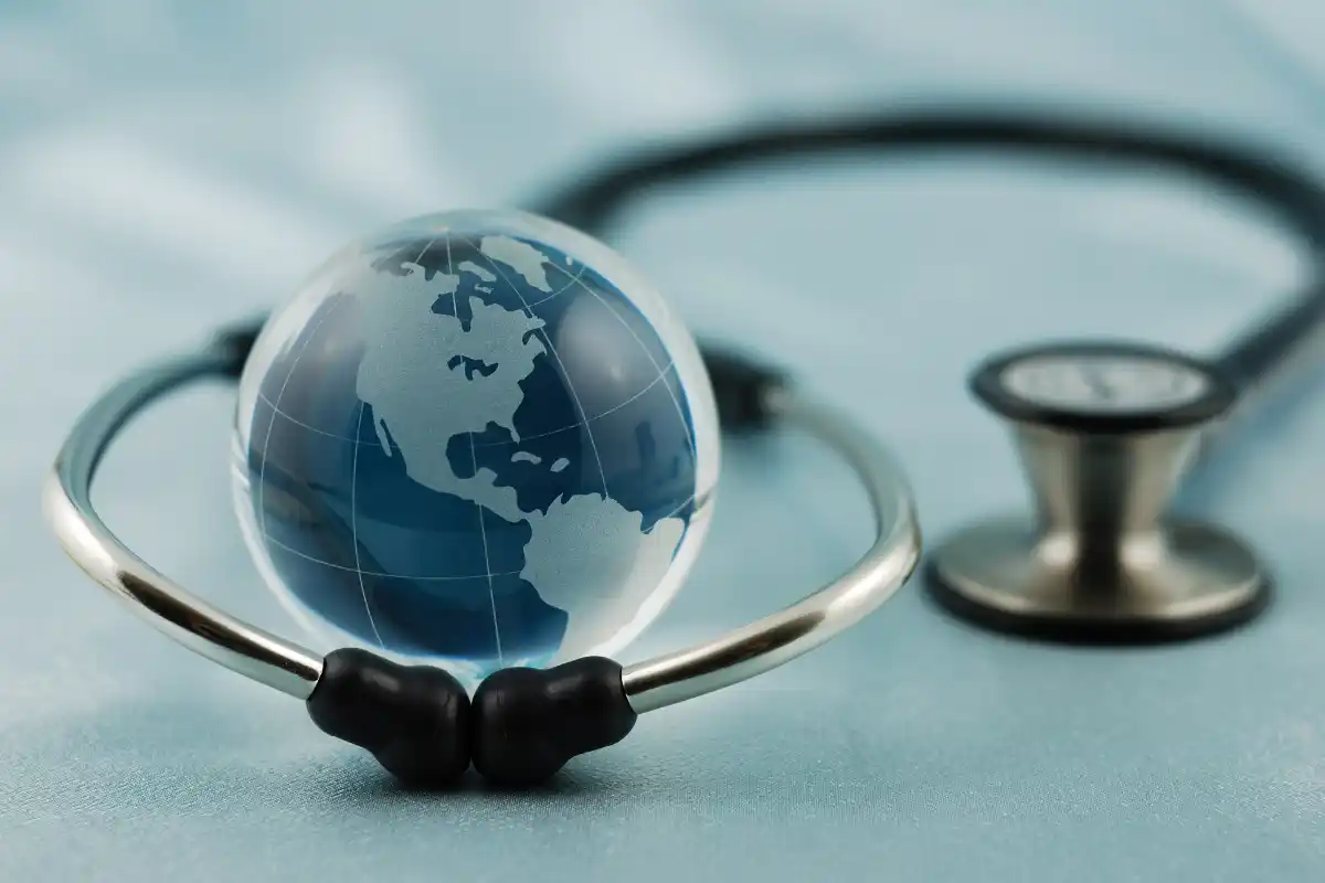 Scopri di più sull'articolo Differenza tra assicurazione sanitaria base e integrativa